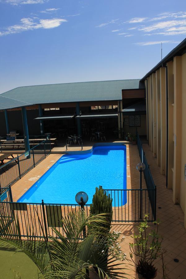 Хостел Ningaloo Coral Bay Backpackers Екстер'єр фото